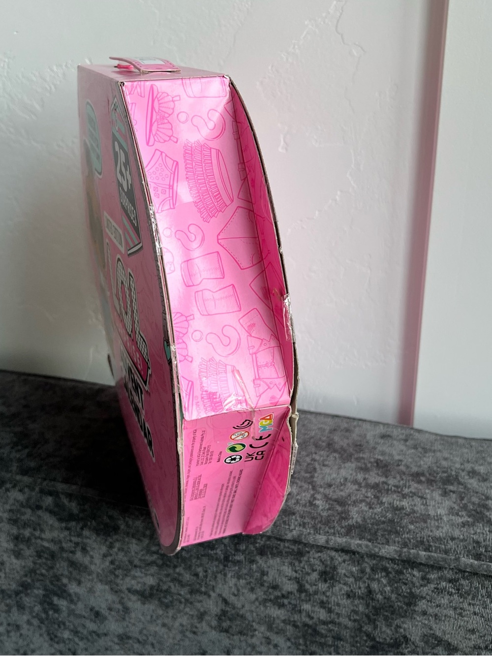 NIB LOL Surprise Advent Calendar - Picture 5 of 8